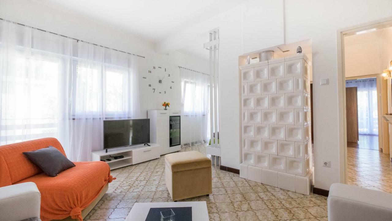 Apartment Ema メドゥリン エクステリア 写真